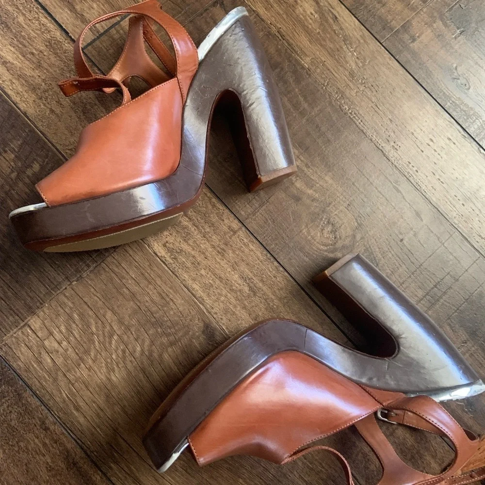 Dries Van Noten tan leather